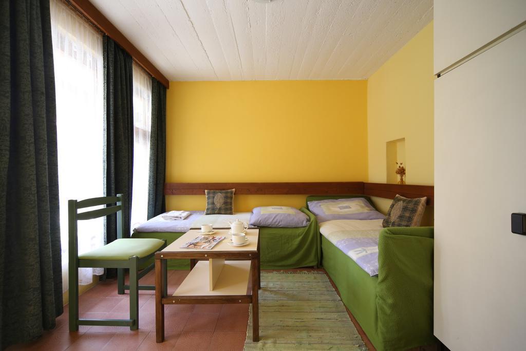 בלטונללה Hotel Melis מראה חיצוני תמונה